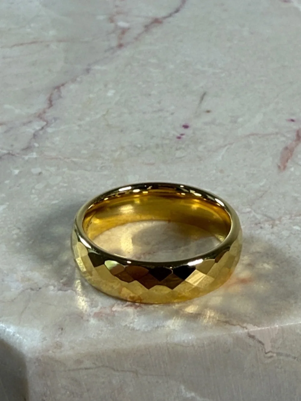 Tungsten shiny faceted